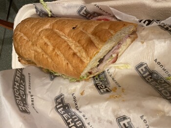 Firehouse Subs Mayfair, North Mayfair Road, Wauwatosa, WI, USA Foto #1