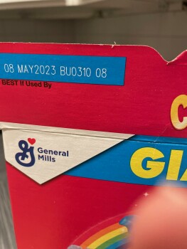 Lucky Charms, Kroger, 3054 Columbia Avenue, Franklin, TN, USA foto #1