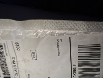 Informe de seguridad del consumidor Received a black plastic item which I never ordered My location is Connecticut, USA. Received a blac... foto #3
