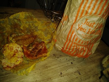 Avis du consommateur - Sécurité alimentaire Whataburger, Martin Luther King Junior Boulevard, Fayetteville, AR, USA Earlier this morning. I orde... photo #2