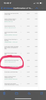 Grapes, Iceland Supermarket Norris Green, Broad Lane, Liverpool, UK photo #1