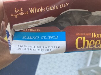 Honey Nut Cheerios, Key Food, 44-65 21st St, Queens, NY 11101, USA 照片 #1