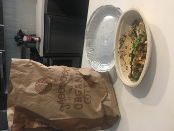 Chipotle, Paramount Boulevard, Paramount, CA, United States صورة فوتوغرافية #1