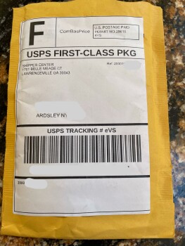 Small yellow envelope photo #1