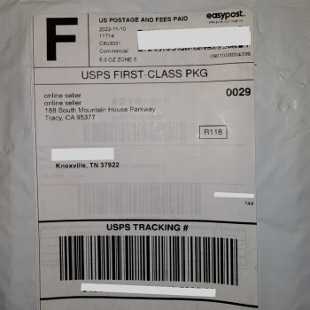 Rapport de sécurité du consommateur A package I did not purchase I did not purchase a package I received by USPS from 188 South Mountain... photo #1