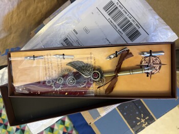 Informe de seguridad del consumidor Unordered Pen I received a Dolin pen set    Did not order it.
I'm in Christiansburg, VA foto #1