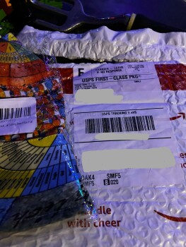 Package I didn’t order #3 in 4 days! صورة فوتوغرافية #1