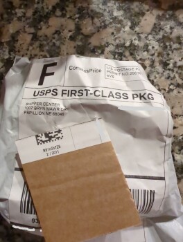 Suspicious package foto #1