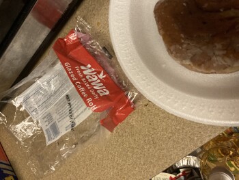 Consumer Food Safety Report Wawa, West MacDade Boulevard, Woodlyn, Pennsylvania, USA I acquired it here, I purchased a Fresh Bak... photo #1