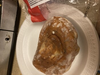 Consumer Food Safety Report Wawa, West MacDade Boulevard, Woodlyn, Pennsylvania, USA I acquired it here, I purchased a Fresh Bak... photo #2