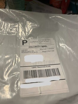 消费者安全报告 I have a pk that needs to be returned I have a package that needs to be returned back to Luke’s Skai... 照片 #3