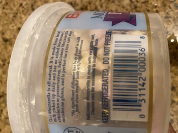 Consumer Review - Food Safety Wegmans, Corporate Park Drive, Harrison, NY, USA Bel Gioioso Fresh Mozzarella Pearls photo #2
