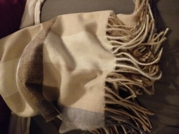 Verbrauchersicherheitsbericht Pft logistics I ordered 2 x sherpa blankets, paid roughly £25.00 I order through facebook, items not... Foto #1