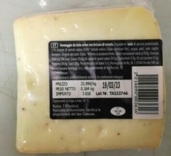 Food Recall Deluxe truffle-seasoned Pecorino - recalled due to Listeria The Italy Health Ministry announced the... Foto #2