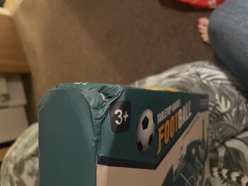 Verbrauchersicherheitsbericht Product damage Received my item late and the box absolutely bashed in . The product looks used and a... Foto #2