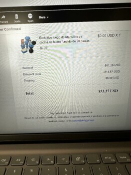 消费者安全报告 $100 order replaced with junk Ordered Christmas gifts totaling $100.  One box from 3837 Bay Lake Tra... 照片 #1