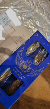 Unwanted packaged Foto #1