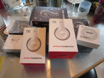 Junk I did not order 照片 #1