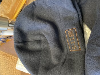 消费者安全报告 Receiving items did not ordered I did not order these item nor do I want these items. 
Package had... 照片 #1