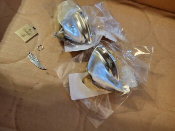 I am reporting Damaged merchandise! Foto #1