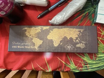 Received1502 world map series, Dolan feather 照片 #1