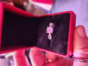 I received a package I didn't order. I WANT MY MONEY BACK ASAP!! foto #1