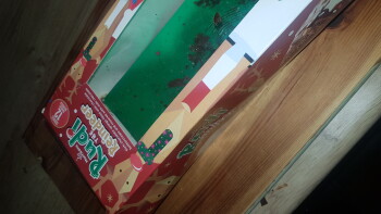 Reseña del consumidor - Seguridad alimentaria Rudi Reindeer Cake, Morrisons, York Road, Doncaster, UK I bought 2x Rudi the Reindeer Cakes. My Part... foto #2