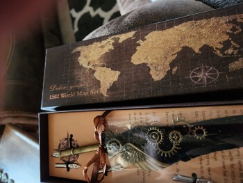 2 packages I didn't order. photo #1