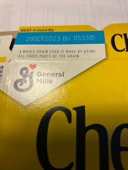 مراجعة المستهلك - سلامة الغذاء Walmart Supercenter, Roosevelt Boulevard, Clearwater, FL, USA Multiple episodes of diarrhea and naus... صورة فوتوغرافية #2