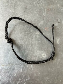 消费者安全报告 Package not ordered It was bracket and envelope had my picture on it

I'm in Santa Fe 照片 #1