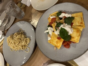 Lettera 22, Calle de la Reina, Madrid, Spain photo #1