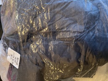 消费者安全报告 Unordered Package from Online seller I received 2 small heated jackets and 1 small heated vest with... 照片 #2