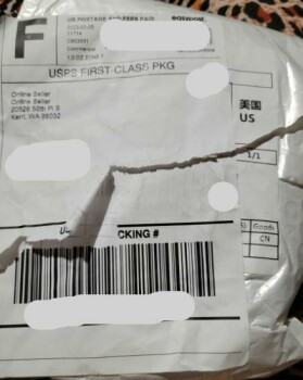 Informe de seguridad del consumidor Received a small white package I didn't order. There's a label under it from China. foto #2
