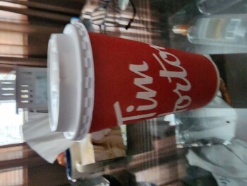 Verbraucherbewertung – Lebensmittelsicherheit Tim Hortons, Ontario Street, Beamsville, ON, Canada This morning,  Coffee from here It's not the 1st... Foto #3