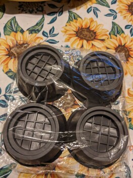 Had to pay 5.85 for shipping didn't order foto #1