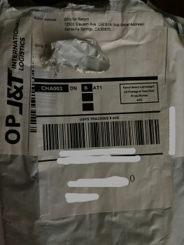 Rapport de sécurité du consommateur Box of socks delivered today I didn’t order I received a box of socks today that I didn’t order.  Th... photo #2