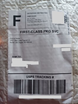 A package I didn't order foto #1