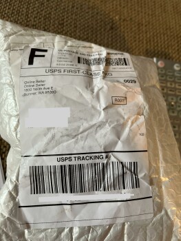 A package I did not order صورة فوتوغرافية #1