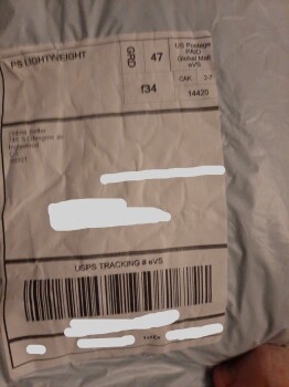 Verbrauchersicherheitsbericht Scam Alert I ordered boots. They came and are not the real leather the ad said they were. They are c... Foto #2