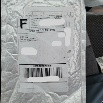 A package I did not order foto #1