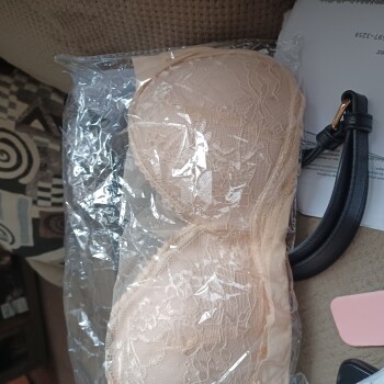 Informe de seguridad del consumidor Wrong Package Online seller
I received a package with no packing slip.  Need to return wrong size.... foto #1