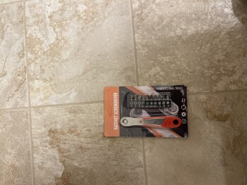 I order a tool set that was $45 and got this little Rachel set… 照片 #1