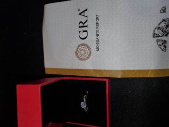 I am reporting a package I did not order. Foto #1