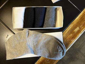 Relatório de segurança do consumidor Scam Alert Ordered cabinets and got socks
 I ordered cabinets and received socks. foto #1