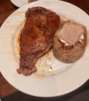 LongHorn Steakhouse, Eastgate North Drive, Cincinnati, OH, USA 照片 #1