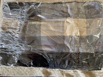 Relatório de segurança do consumidor Scam Alert I received a tan small blanket not manger figurines I ordered. Very disappointed. Later f... foto #1