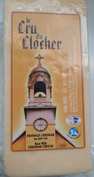 Rappel d'aliments Le Fromage au Village Le Cru du Clocher raw milk cheddar cheese - recalled due to Listeria The affec... photo #2