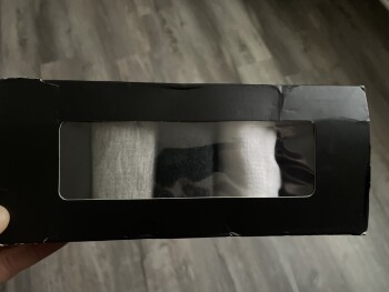 Rapport de sécurité du consommateur Unordered Package 746 S Glasgow ave
I received a package from this location that I did not purchase... photo #1