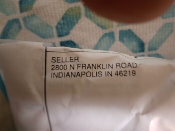 消费者安全报告 Package I did not purchase Hi. I received a package containing a man's ring I did not order! How did... 照片 #2