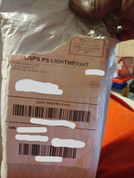 My package that came from the address I sent in and we didn't get it foto #2